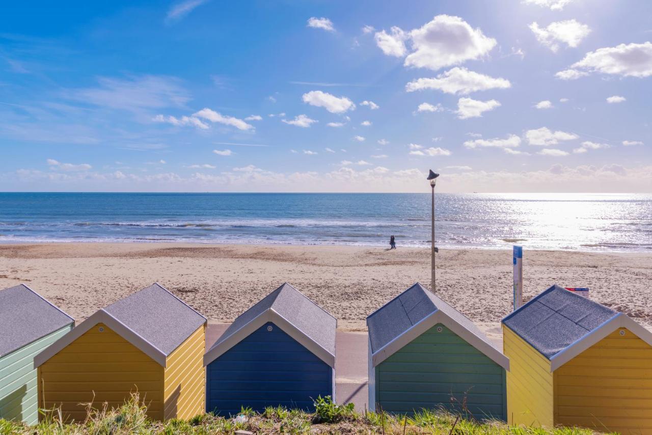 Middle Chine - 2 Bedroom Holiday Home Bournemouth Zewnętrze zdjęcie